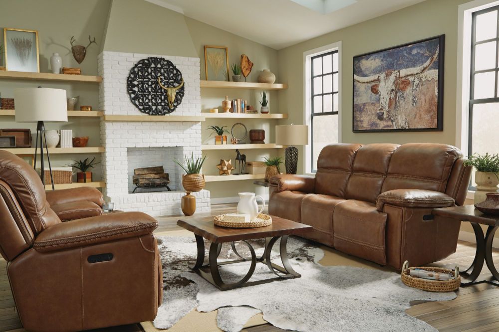 Flexsteel Fenwick living room with Lovseat and Sofa facing one another.