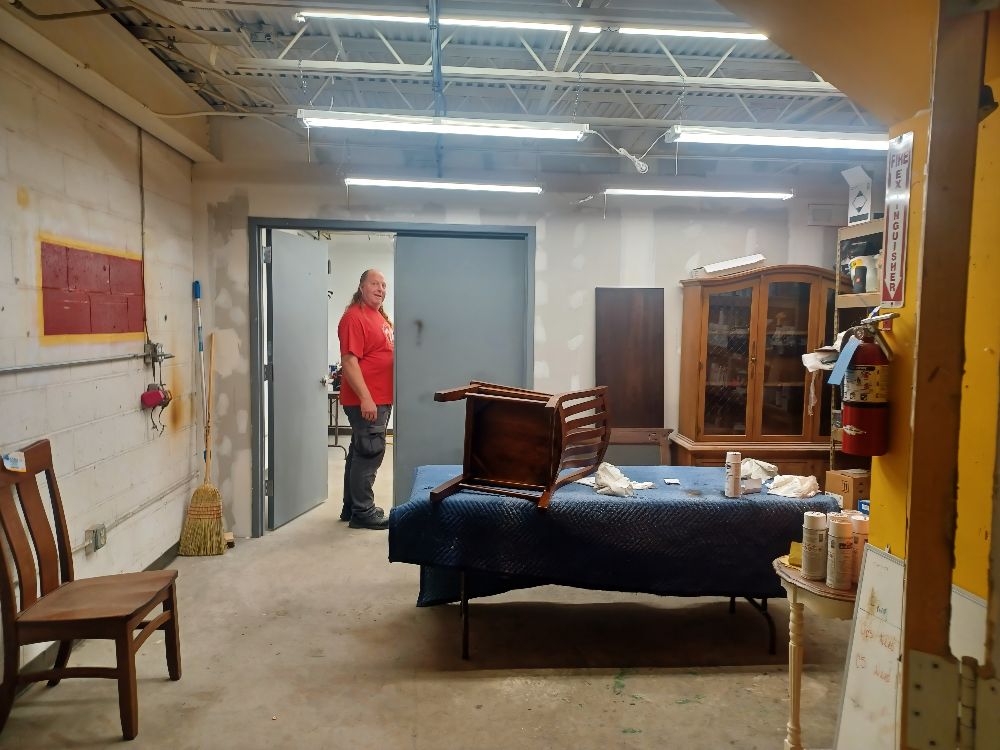 Mueller Furniture has Expert Service for repairs and warranty help.