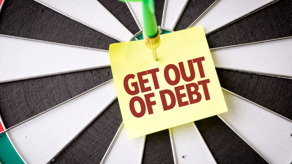 Why you should prioritize getting out of debt this year